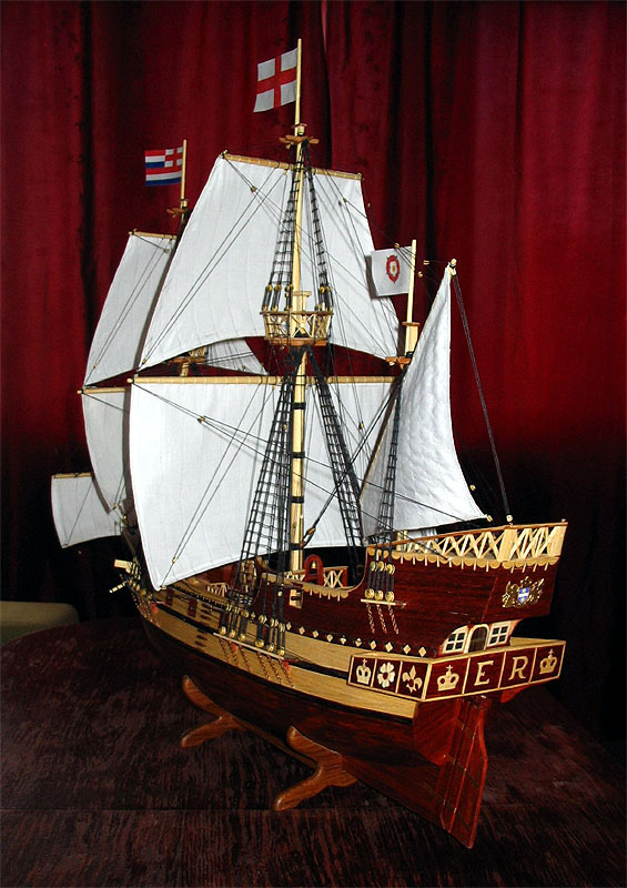  Golden Hind