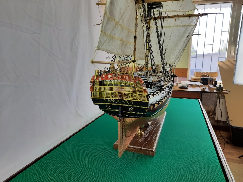 Английский парусник HMS Vanguard 1787